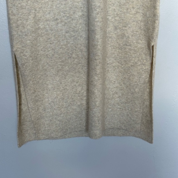 Abercrombie & Fitch Cream Long Sleeve Midi Sweater Dress - Picture 3 of 5